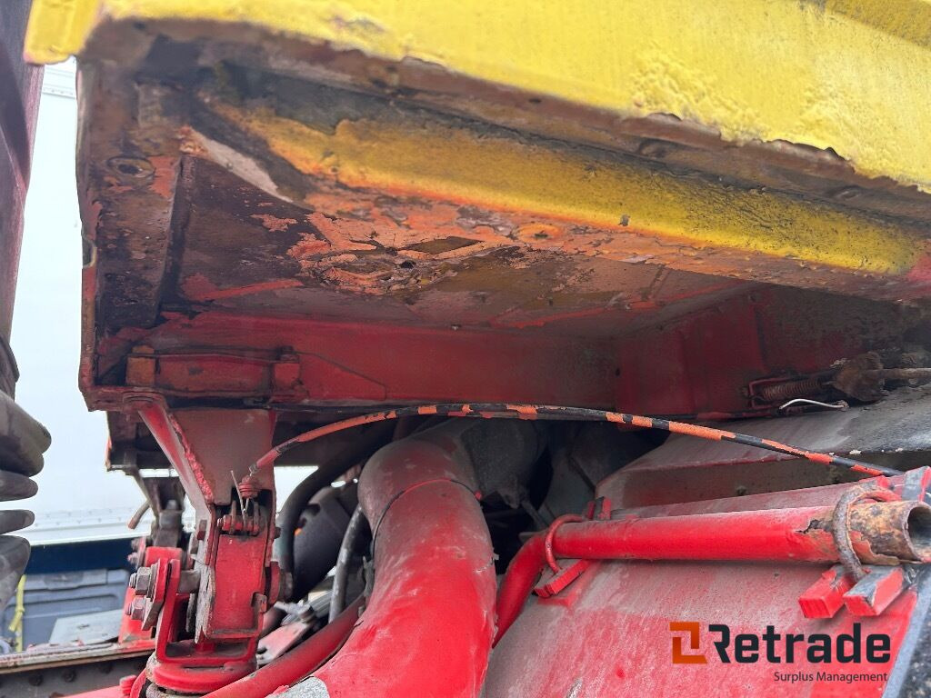 Leje en  Veteranlastbil SCANIA R142H 6x2 chassi Veteranlastbil SCANIA R142H 6x2 chassi: billede 45