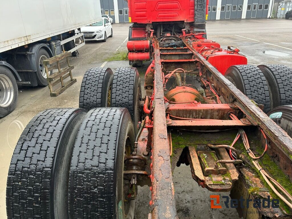 Leje en  Veteranlastbil SCANIA R142H 6x2 chassi Veteranlastbil SCANIA R142H 6x2 chassi: billede 32
