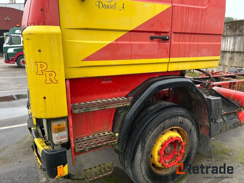 Leje en  Veteranlastbil SCANIA R142H 6x2 chassi Veteranlastbil SCANIA R142H 6x2 chassi: billede 11