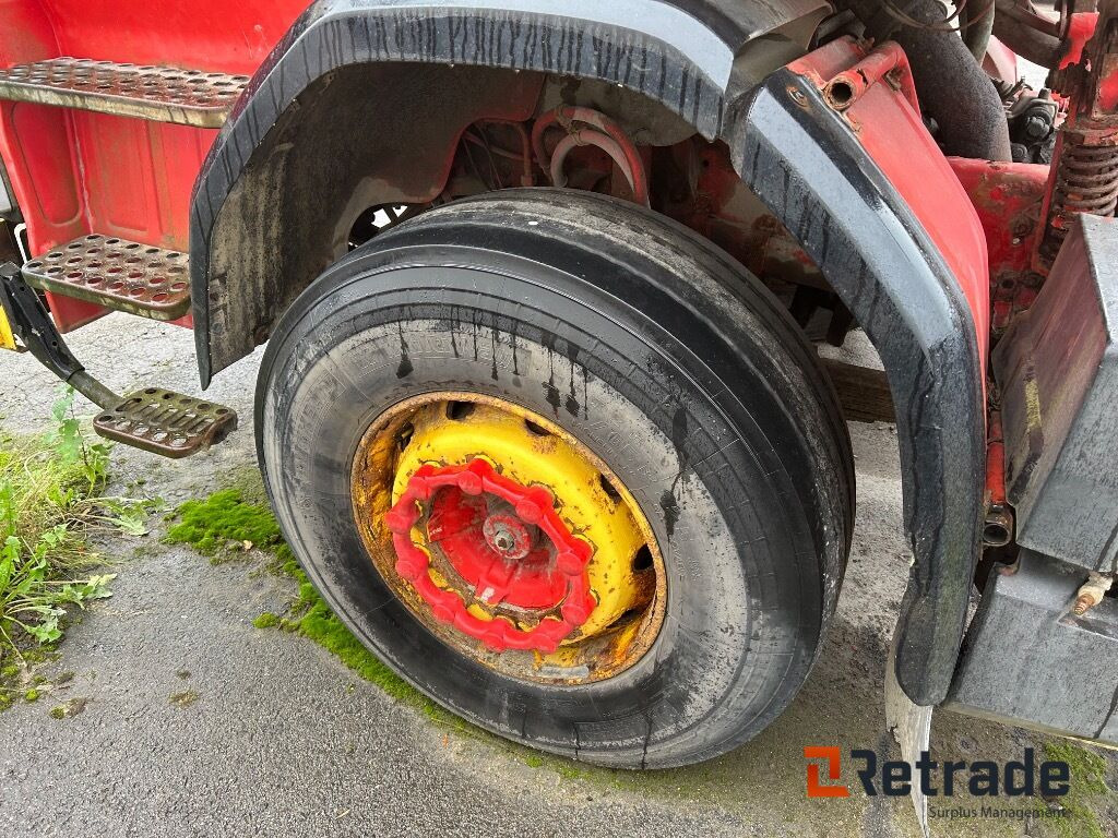 Leje en  Veteranlastbil SCANIA R142H 6x2 chassi Veteranlastbil SCANIA R142H 6x2 chassi: billede 14