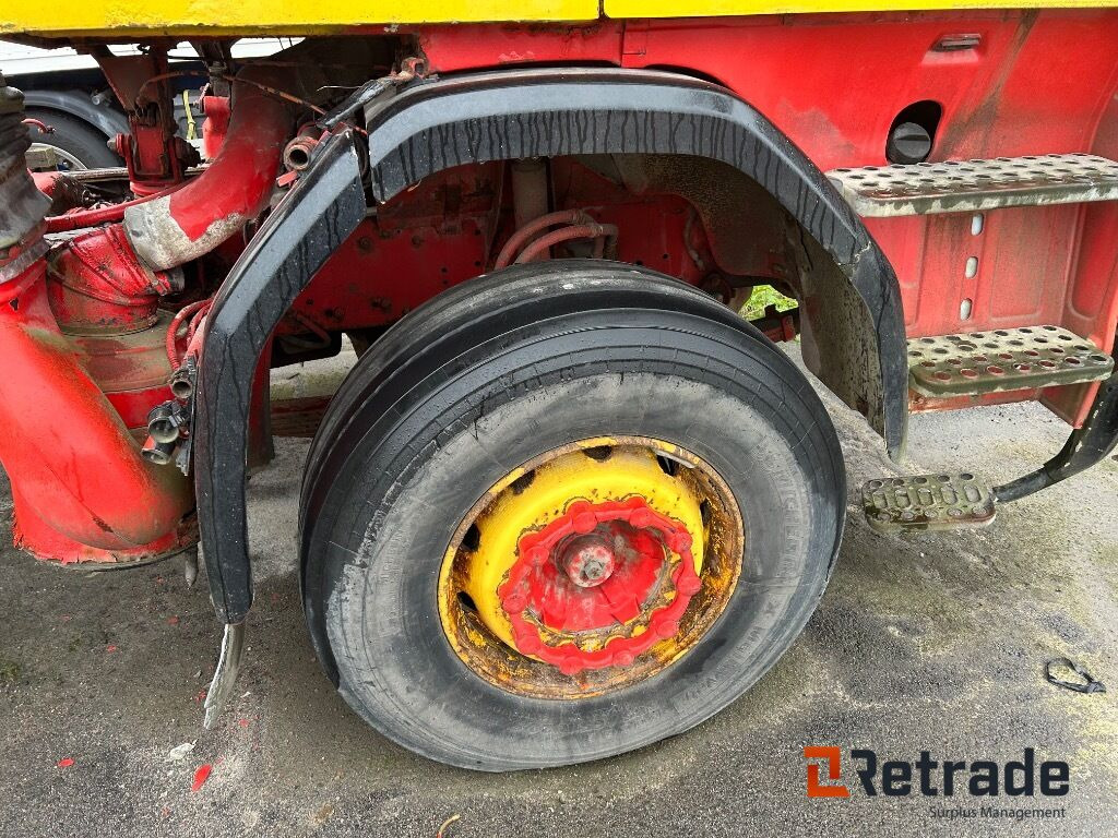 Leje en  Veteranlastbil SCANIA R142H 6x2 chassi Veteranlastbil SCANIA R142H 6x2 chassi: billede 47