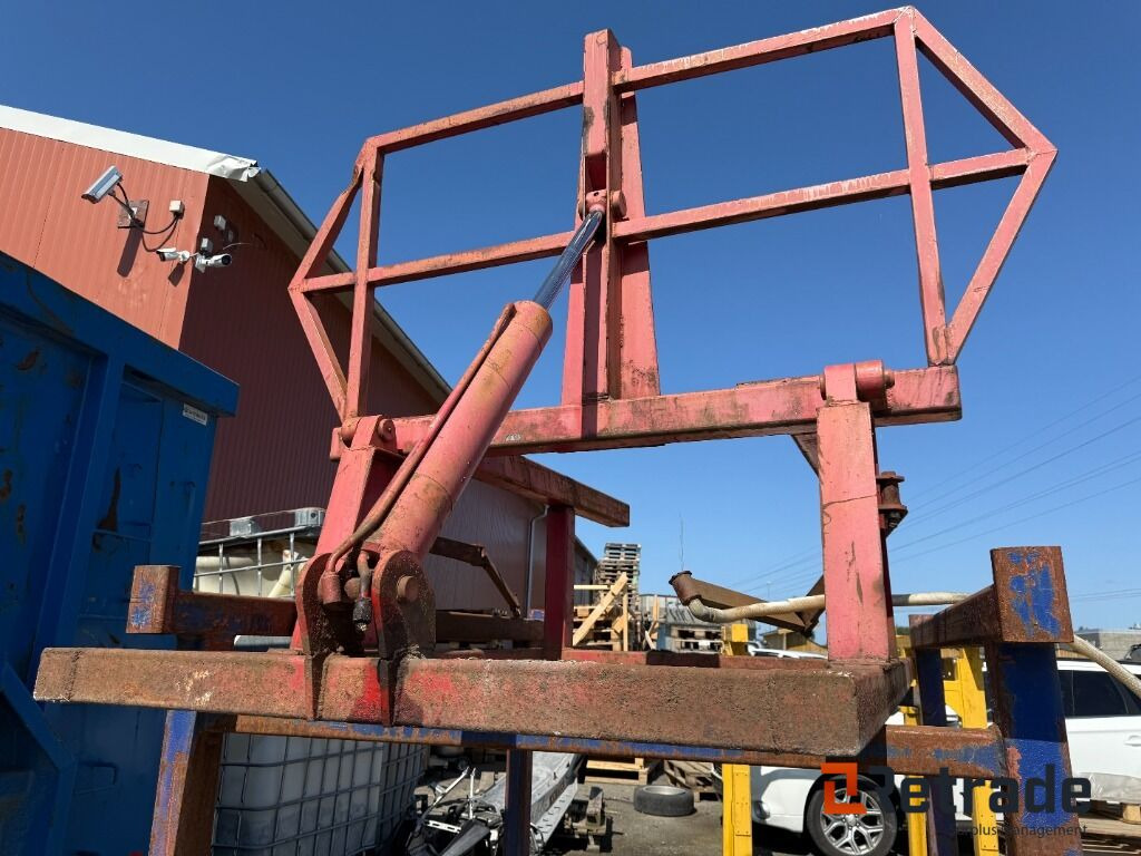 Løftebukk hydraulisk - Værkstedsudstyr: billede 1 Løftebukk hydraulisk - Værkstedsudstyr: billede 1