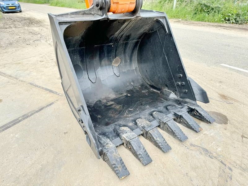 Ny Bæltegravemaskine Hitachi ZX220LC-5G / 2025 ULTRA MODEL / ISUZU ENGINE: billede 12 Ny Bæltegravemaskine Hitachi ZX220LC-5G / 2025 ULTRA MODEL / ISUZU ENGINE: billede 12