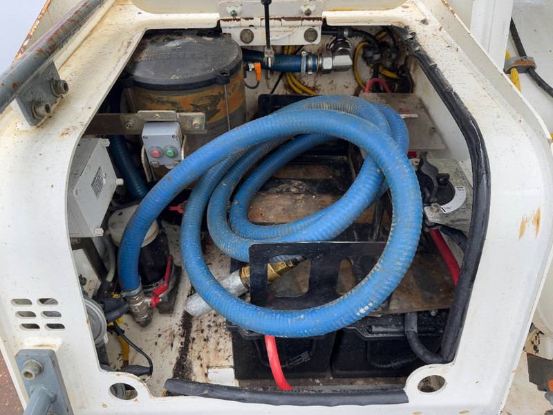 Bæltegravemaskine Liebherr R906LC - 2 Buckets Included / Quick Coupler: billede 18 Bæltegravemaskine Liebherr R906LC - 2 Buckets Included / Quick Coupler: billede 18