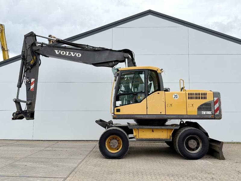 Volvo EW180C - Dutch Machine / Triple Boom - Hjulgravemaskine: billede 1 Volvo EW180C - Dutch Machine / Triple Boom - Hjulgravemaskine: billede 1