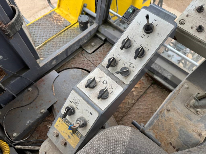 Asfaltudlægningmaskine Wirtgen WR2500SK - Dutch Machine / Extra Miller and Tires: billede 10 Asfaltudlægningmaskine Wirtgen WR2500SK - Dutch Machine / Extra Miller and Tires: billede 10