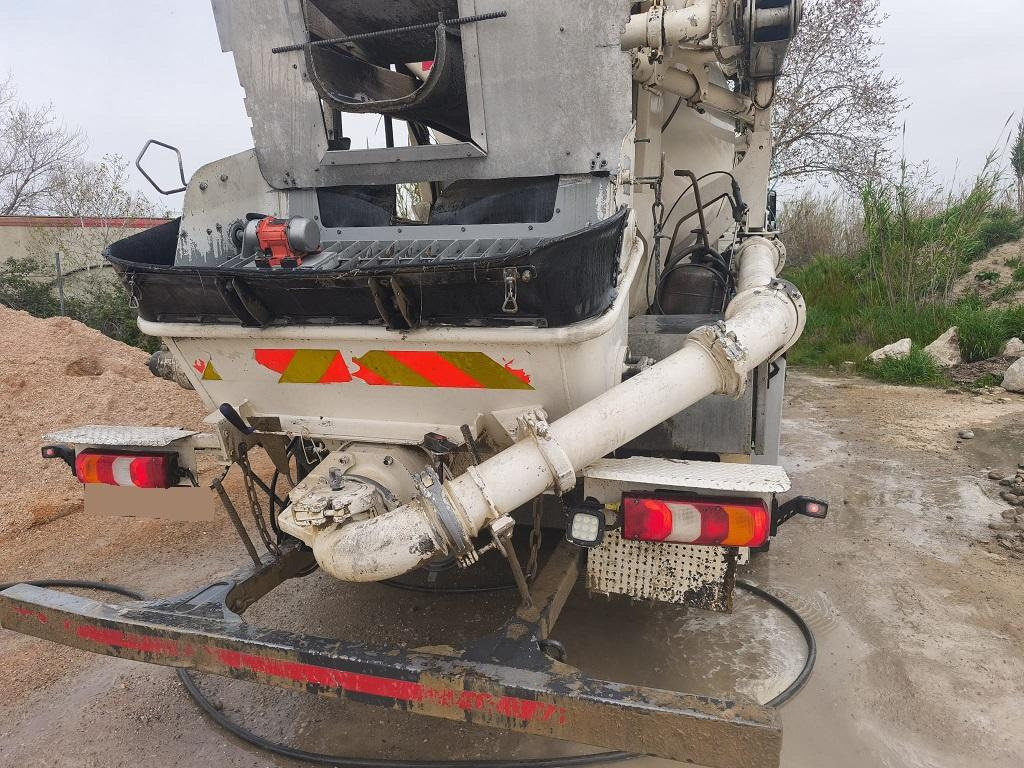 Mercedes Actros 3243 - Betonbil med pumpe: billede 5 Mercedes Actros 3243 - Betonbil med pumpe: billede 5