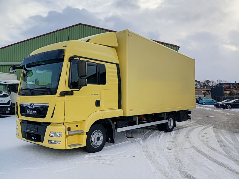 MAN Koffer 8.220 TGL Euro 6 2X Schlafplatz AHK - Lastbil varevogn: billede 1 MAN Koffer 8.220 TGL Euro 6 2X Schlafplatz AHK - Lastbil varevogn: billede 1