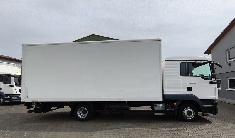 MAN TGL 8.190 Koffer gFH AHK LBW Euro 6 4x2 (11) TÜV NEU - Lastbil varevogn: billede 4 MAN TGL 8.190 Koffer gFH AHK LBW Euro 6 4x2 (11) TÜV NEU - Lastbil varevogn: billede 4
