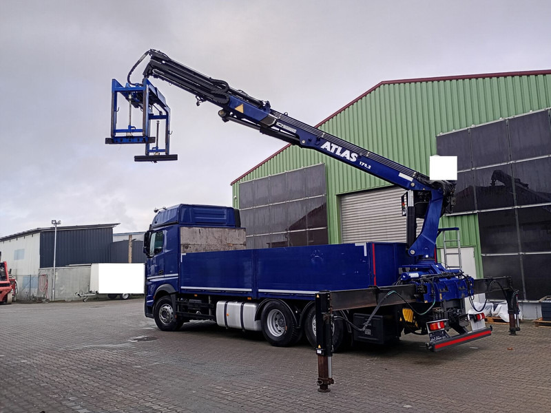 Mercedes-Benz 2545 - Lastbil med lad, Lastbil med kran: billede 5 Mercedes-Benz 2545 - Lastbil med lad, Lastbil med kran: billede 5