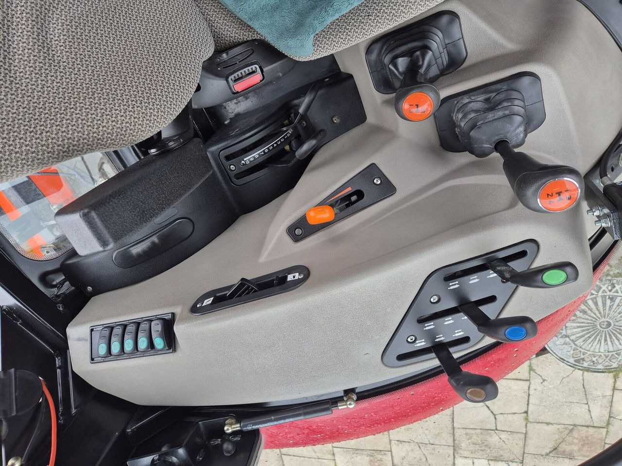 Traktor CASE IH IH Farmall 75: billede 29