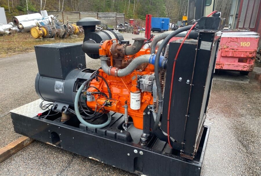 Diversen ECP34 2S4 - Iveco Engine,126kVA,New oils, filters, Mecc Alte ECP34 2S4 - Iveco Engine,126kVA,New oils, filters, Like New - Strømgenerator: billede 2 Diversen ECP34 2S4 - Iveco Engine,126kVA,New oils, filters, Mecc Alte ECP34 2S4 - Iveco Engine,126kVA,New oils, filters, Like New - Strømgenerator: billede 2