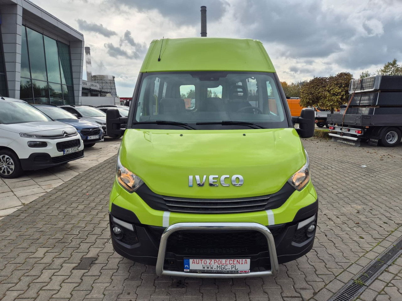 Iveco Daily 35S12 Hi-Matic / 10 Seats / Super Condition - Minibus, Persontransport: billede 3 Iveco Daily 35S12 Hi-Matic / 10 Seats / Super Condition - Minibus, Persontransport: billede 3