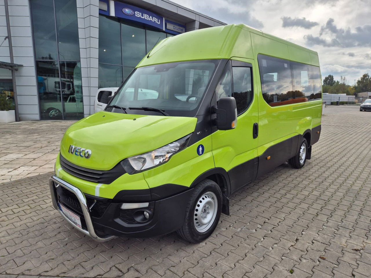 Iveco Daily 35S12 Hi-Matic / 10 Seats / Super Condition - Minibus, Persontransport: billede 2 Iveco Daily 35S12 Hi-Matic / 10 Seats / Super Condition - Minibus, Persontransport: billede 2