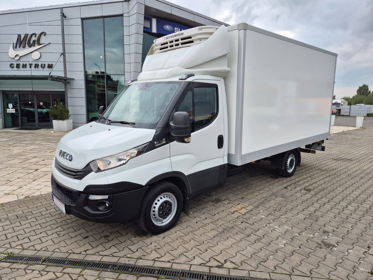 Iveco Daily 35S16 Hi-Matic / 1 Owner / Mitsubishi / Serviced - Kølebil: billede 1 Iveco Daily 35S16 Hi-Matic / 1 Owner / Mitsubishi / Serviced - Kølebil: billede 1