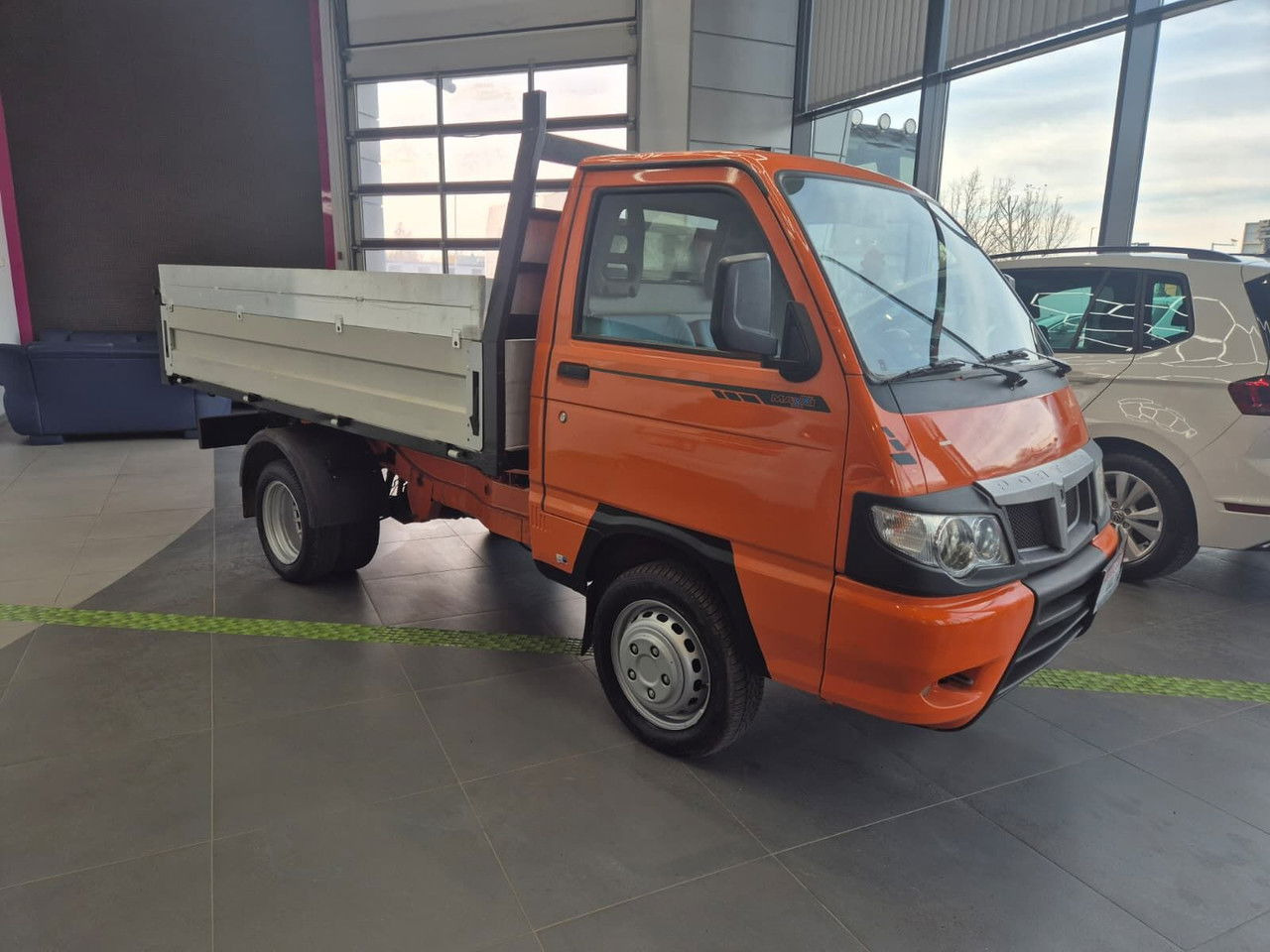 PIAGGIO Porter Maxxi eXtra / Kipper / 1 Owner / LOW KM - Ladbil med tip: billede 5 PIAGGIO Porter Maxxi eXtra / Kipper / 1 Owner / LOW KM - Ladbil med tip: billede 5