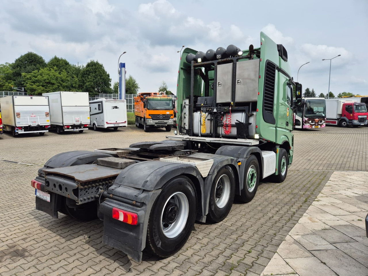 Trækker Mercedes-Benz Actros 4163 8X4 / 1 Owner / LOW KM / Super Condition: billede 8 Trækker Mercedes-Benz Actros 4163 8X4 / 1 Owner / LOW KM / Super Condition: billede 8