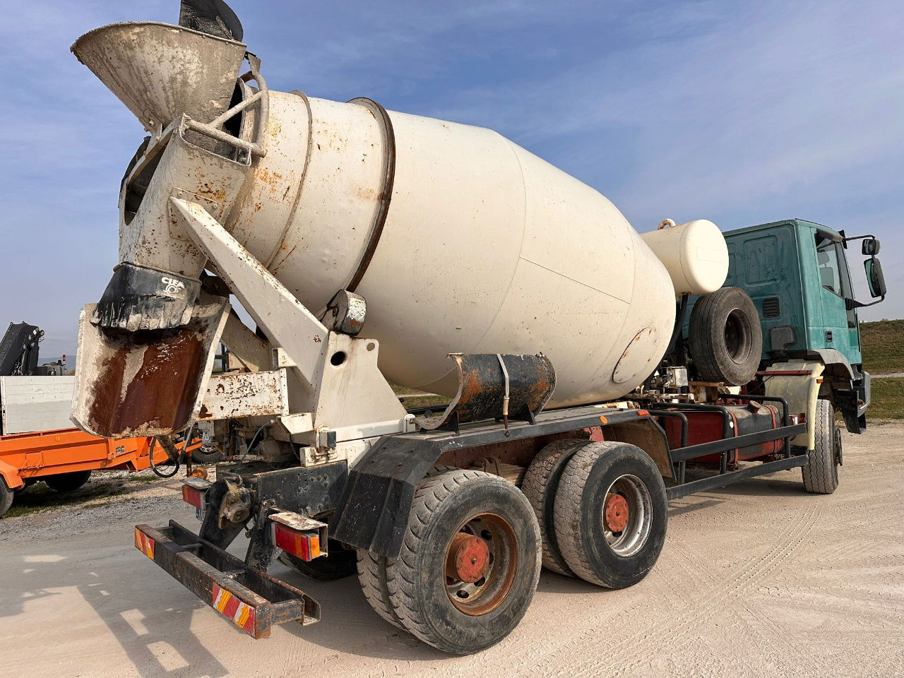 Iveco Eurotrakker 260E35W 6x6 mixer - 7m3 - Betonbil: billede 5 Iveco Eurotrakker 260E35W 6x6 mixer - 7m3 - Betonbil: billede 5