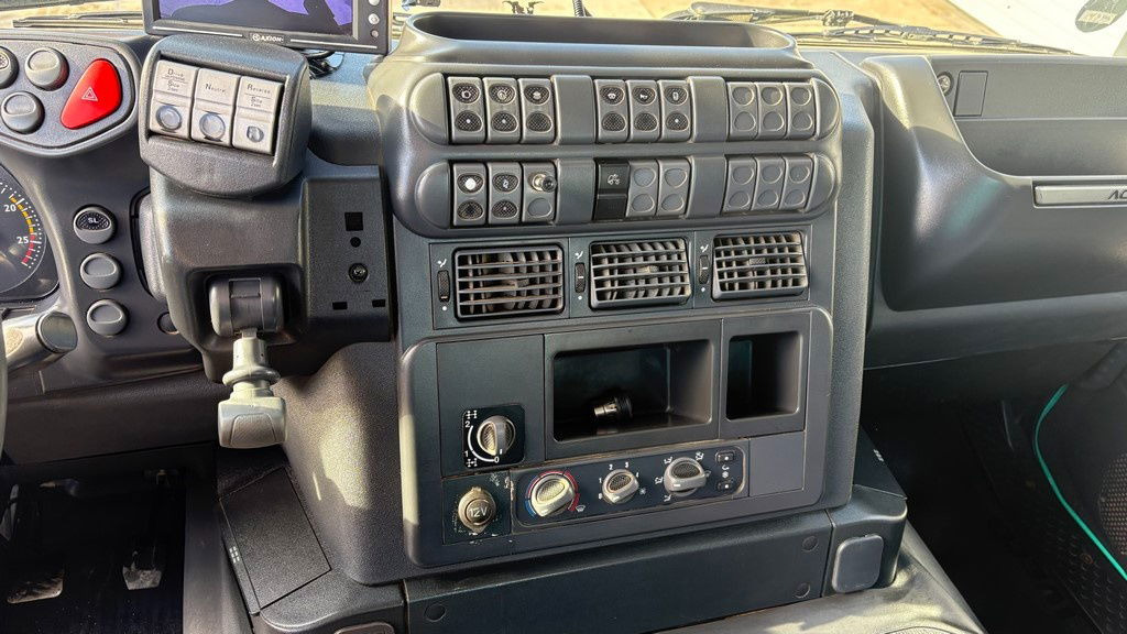 Tipvogn lastbil Iveco Trakker AD340T45 8x4 bordmatic tipper - retarder: billede 25 Tipvogn lastbil Iveco Trakker AD340T45 8x4 bordmatic tipper - retarder: billede 25
