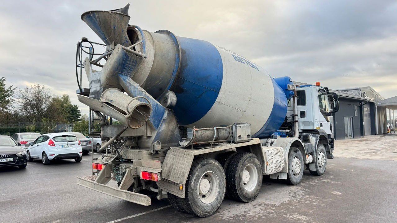 Iveco Trakker AD340TB45 8x4 mixer 10m3 - Betonbil: billede 5 Iveco Trakker AD340TB45 8x4 mixer 10m3 - Betonbil: billede 5