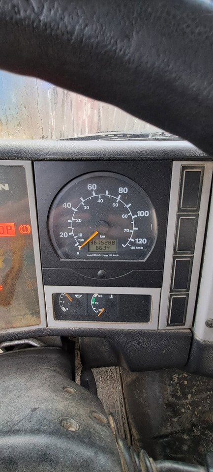 MAN FE 410A 6x4 mixer - 7m3 - euro 3 - Betonbil: billede 4 MAN FE 410A 6x4 mixer - 7m3 - euro 3 - Betonbil: billede 4