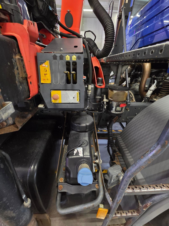 Mercedes-Benz Axor 1829 K 4x2 meiller tipper - crane PK8501 remote - Tipvogn lastbil: billede 4 Mercedes-Benz Axor 1829 K 4x2 meiller tipper - crane PK8501 remote - Tipvogn lastbil: billede 4