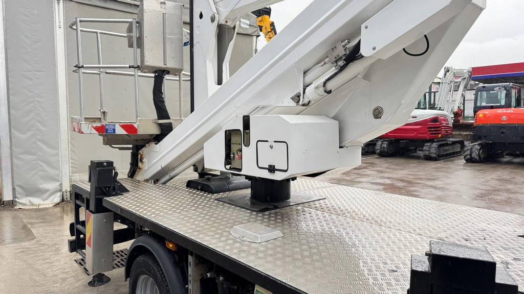 Mercedes-Benz Sprinter S 516 CDI - paflinger platform 24m - AC - Lastbil med mandskabslift: billede 4 Mercedes-Benz Sprinter S 516 CDI - paflinger platform 24m - AC - Lastbil med mandskabslift: billede 4