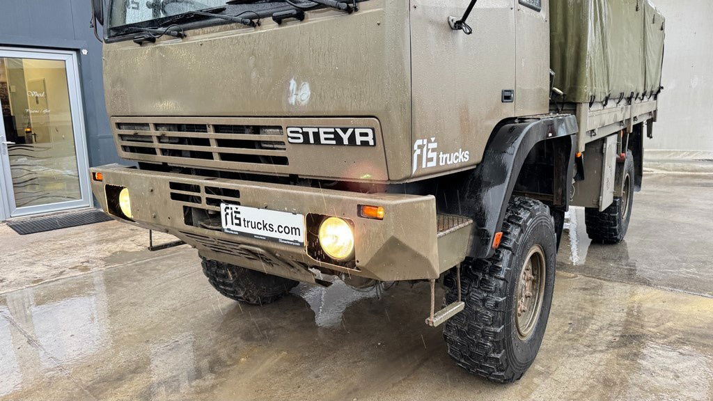 Steyr 12M18 4X4 stake body - ex. military truck - Lastbil med presenning: billede 2 Steyr 12M18 4X4 stake body - ex. military truck - Lastbil med presenning: billede 2