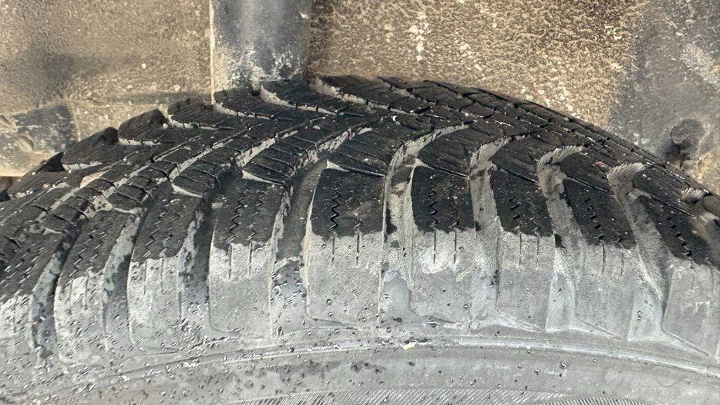 Toyota Yaris 1.3 - Petrol - 5 Doors - AC - Hatchback: billede 5 Toyota Yaris 1.3 - Petrol - 5 Doors - AC - Hatchback: billede 5