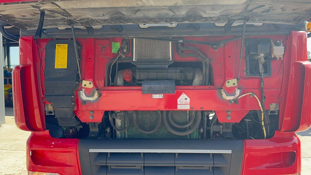 Leje en  DAF XF 105.460 4x2 tractor unit - tipp. hydr. DAF XF 105.460 4x2 tractor unit - tipp. hydr.: billede 15