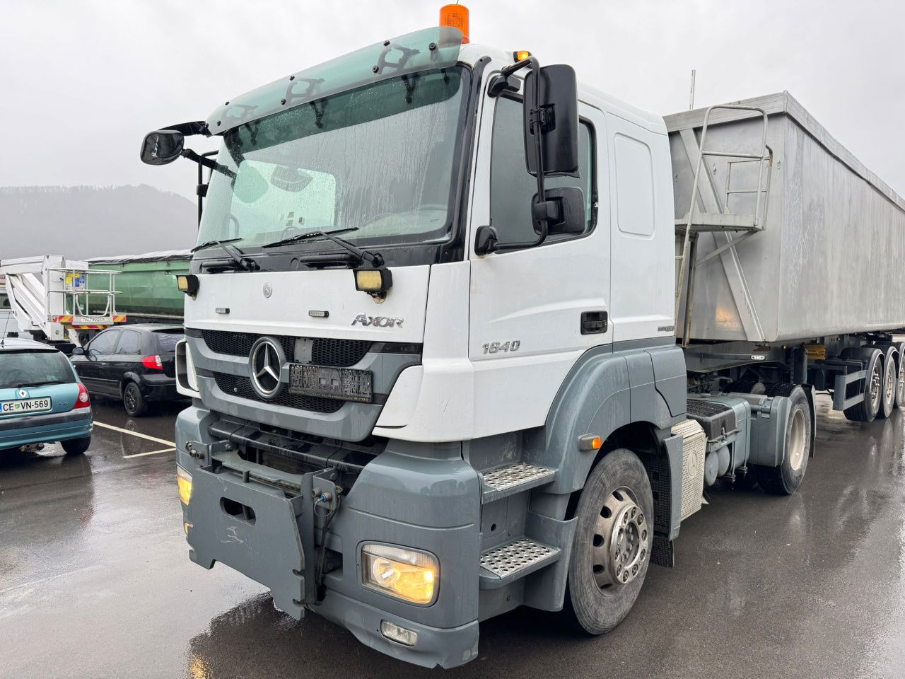 Mercedes-Benz Actros 1840 Axor 1840 LS 4x2 tipper hydraulics - Trækker: billede 1 Mercedes-Benz Actros 1840 Axor 1840 LS 4x2 tipper hydraulics - Trækker: billede 1