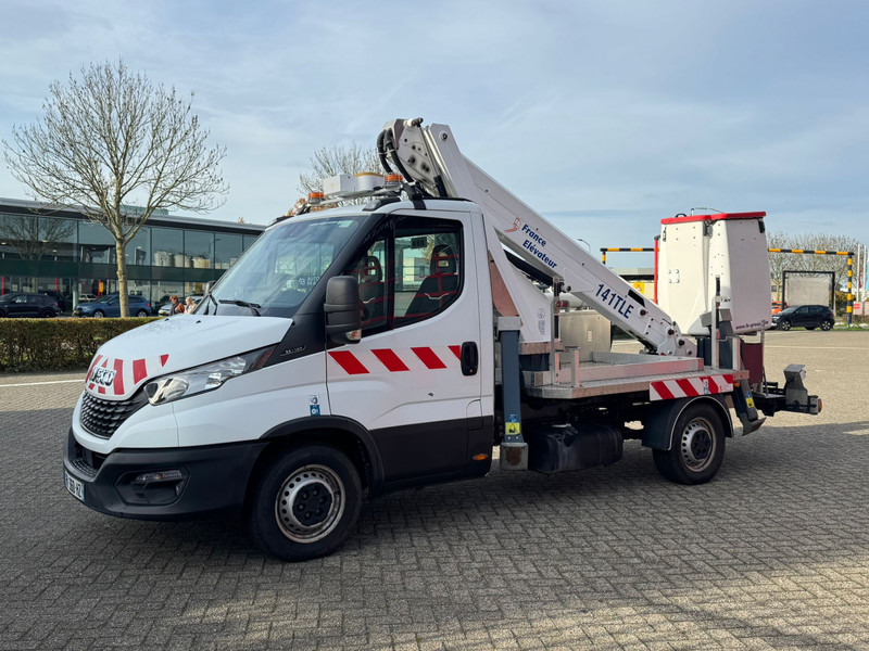 Iveco Daily 35S14 Werkhoogte 14 mtr, 221 draaiuren 18.215 km - Varebil: billede 3 Iveco Daily 35S14 Werkhoogte 14 mtr, 221 draaiuren 18.215 km - Varebil: billede 3