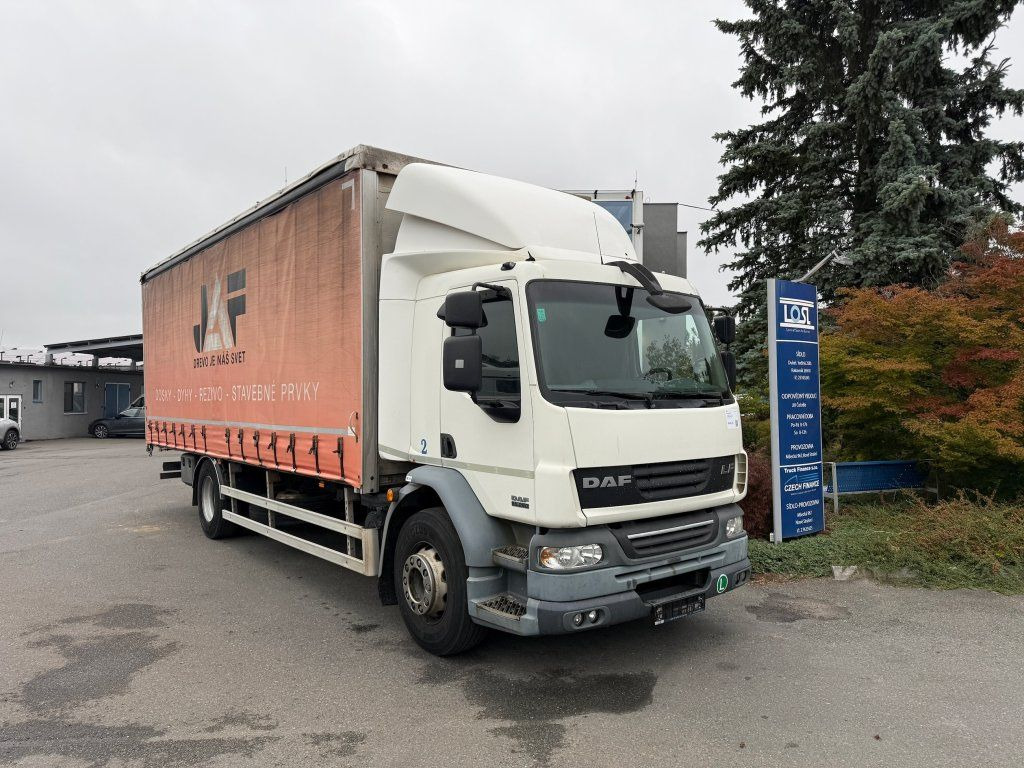 DAF LF55.250 EURO 4 - Lastbil med presenning: billede 2 DAF LF55.250 EURO 4 - Lastbil med presenning: billede 2
