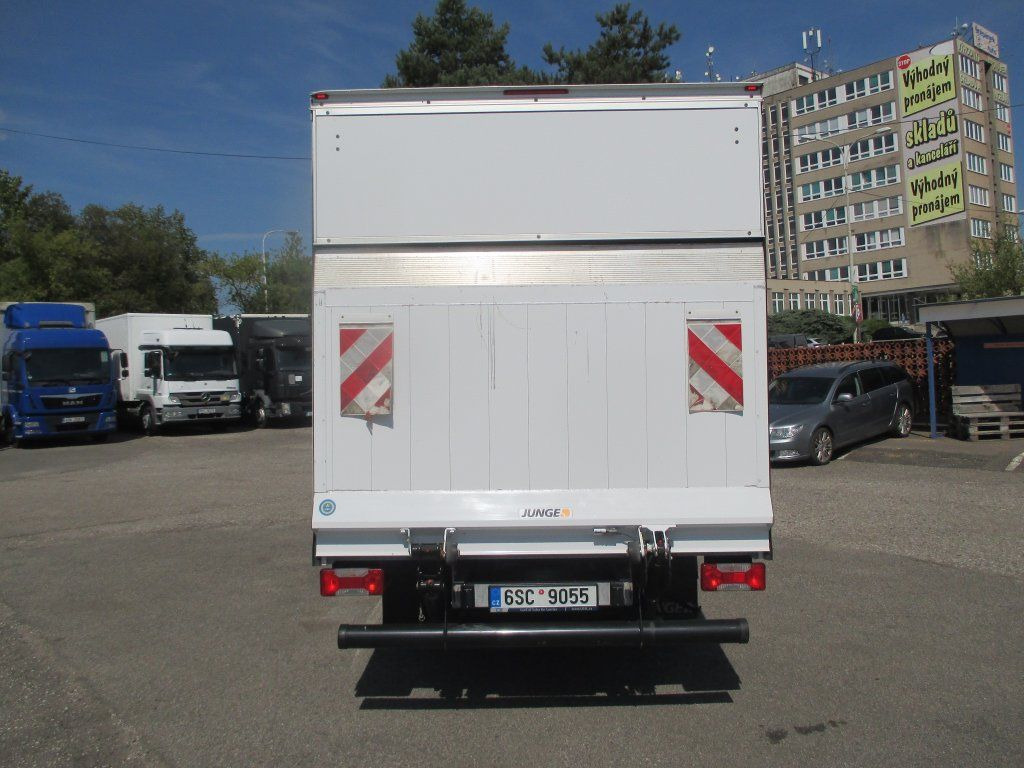 Iveco Daily 35C16 - Varebil med kasse: billede 5 Iveco Daily 35C16 - Varebil med kasse: billede 5