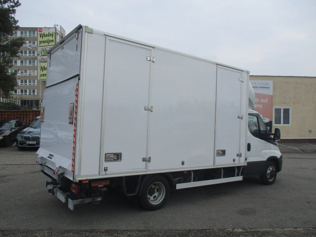 Iveco Daily 35C16 - Varebil med kasse: billede 4 Iveco Daily 35C16 - Varebil med kasse: billede 4