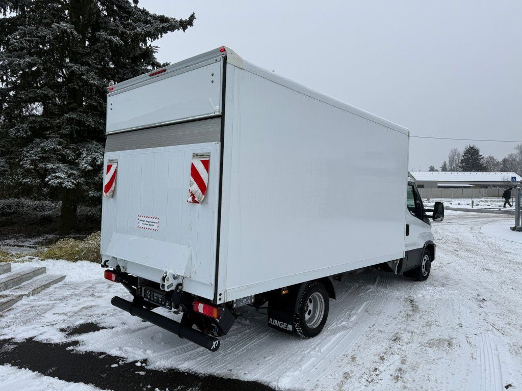 Iveco Daily 35C16 - Varebil med kasse: billede 4 Iveco Daily 35C16 - Varebil med kasse: billede 4