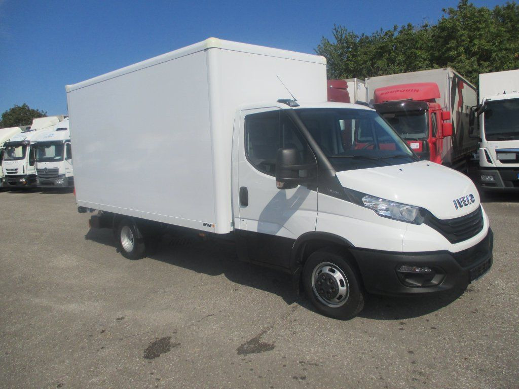 Iveco Daily 35C16 - Varebil med kasse: billede 3 Iveco Daily 35C16 - Varebil med kasse: billede 3