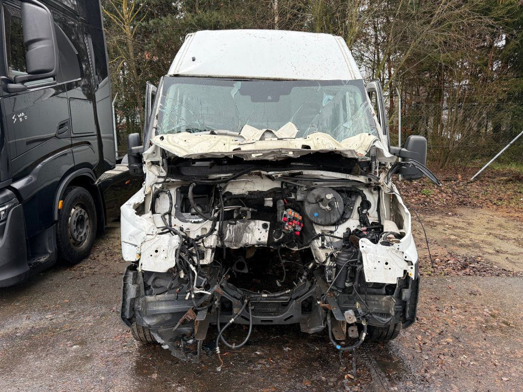 Iveco Daily 35S16 maxi Damaged - Varevogn: billede 2 Iveco Daily 35S16 maxi Damaged - Varevogn: billede 2