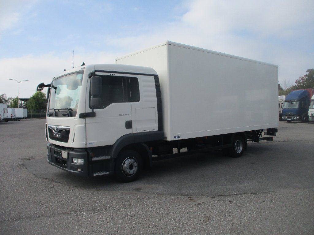 MAN TGL 8.190 - Varebil med kasse: billede 2 MAN TGL 8.190 - Varebil med kasse: billede 2