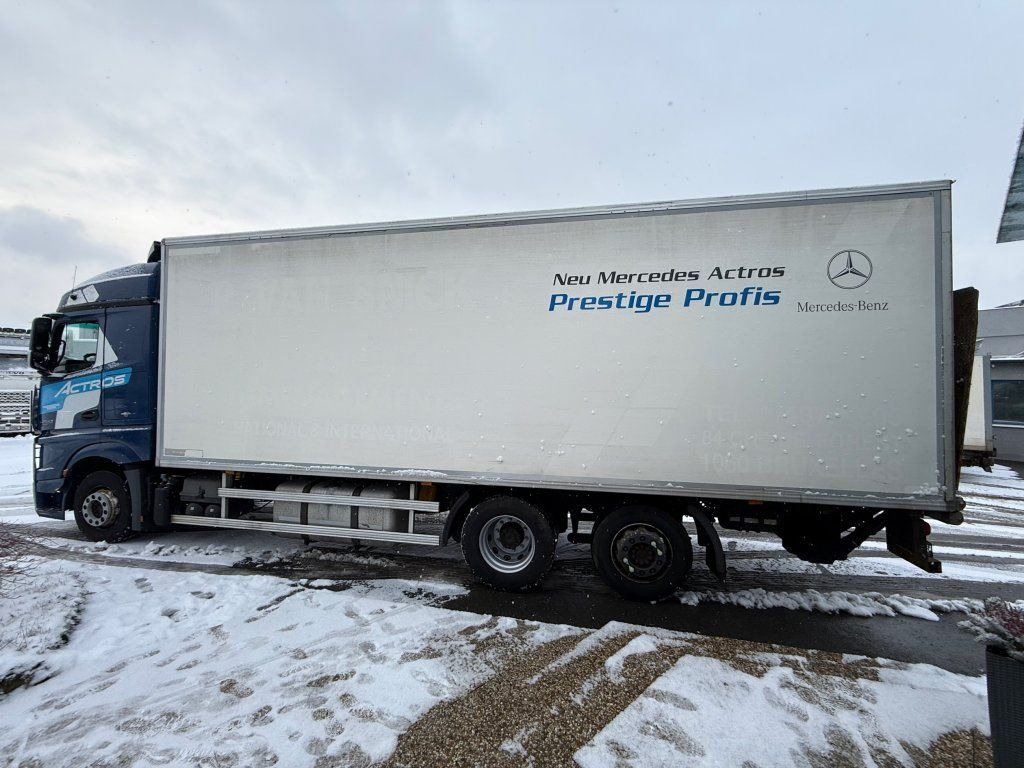 Mercedes-Benz 2542 Actros 6x2 EURO 6 - Kølevogn lastbil: billede 5 Mercedes-Benz 2542 Actros 6x2 EURO 6 - Kølevogn lastbil: billede 5