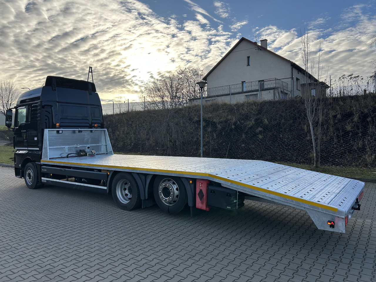 MAN TGX 26.460 / NEW GALVANIZED TOW TRUCK 2025 / WINCH - Biltransportør lastbil: billede 4 MAN TGX 26.460 / NEW GALVANIZED TOW TRUCK 2025 / WINCH - Biltransportør lastbil: billede 4