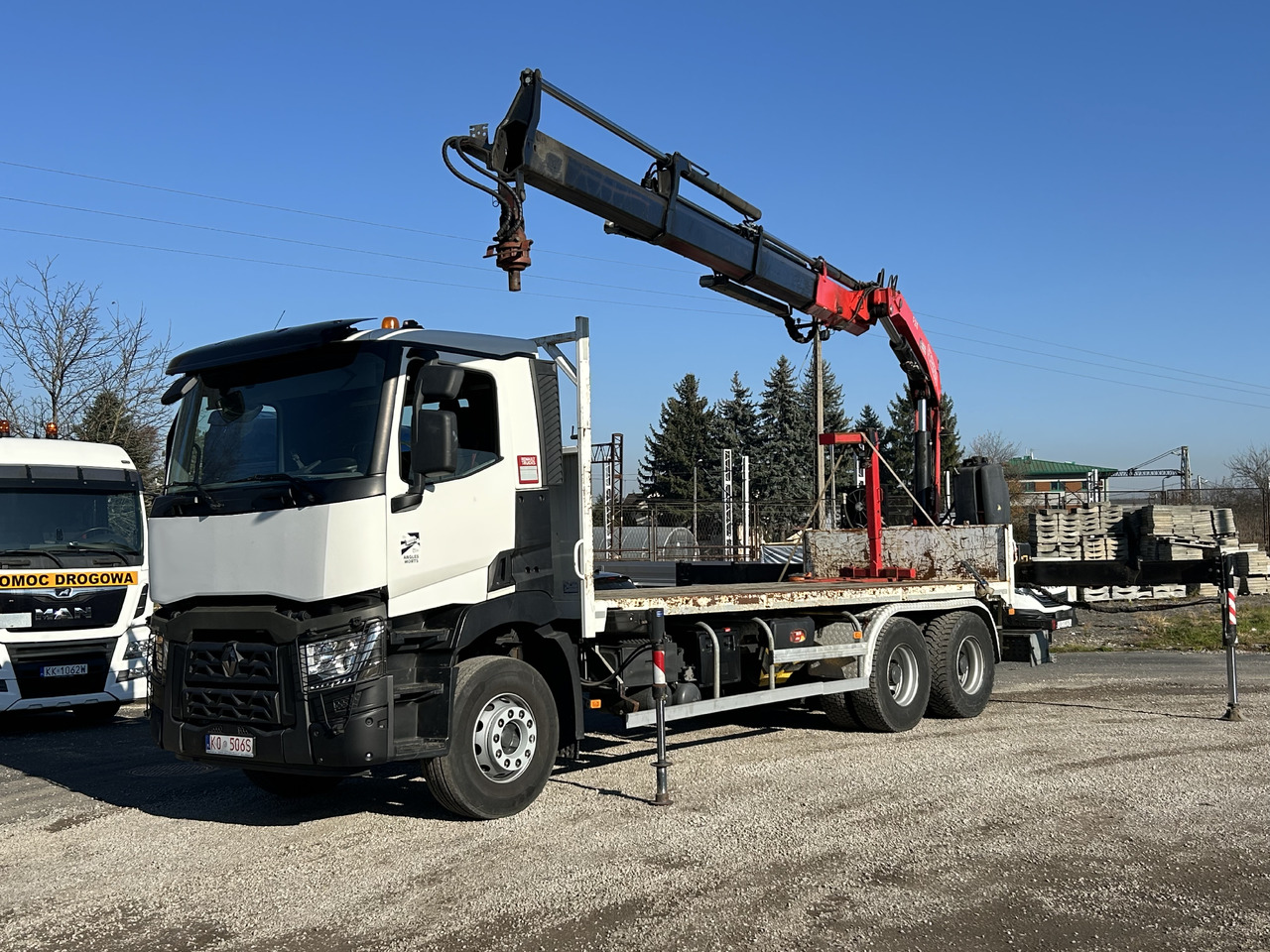 Leje en RENAULT C380 6X4 / FASSI F215A + REMOTE / ROTATOR RENAULT C380 6X4 / FASSI F215A + REMOTE / ROTATOR: billede 7 Leje en RENAULT C380 6X4 / FASSI F215A + REMOTE / ROTATOR RENAULT C380 6X4 / FASSI F215A + REMOTE / ROTATOR: billede 7