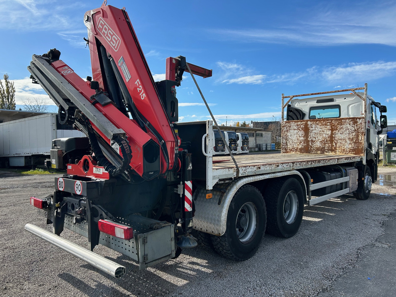 RENAULT C380 6X4 / FASSI F215A + REMOTE / ROTATOR - Lastbil med kran: billede 4 RENAULT C380 6X4 / FASSI F215A + REMOTE / ROTATOR - Lastbil med kran: billede 4