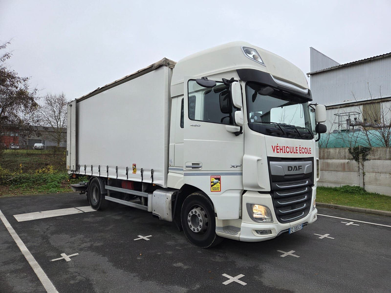 DAF XF 450 - auto-école - Lastbil med presenning: billede 2 DAF XF 450 - auto-école - Lastbil med presenning: billede 2