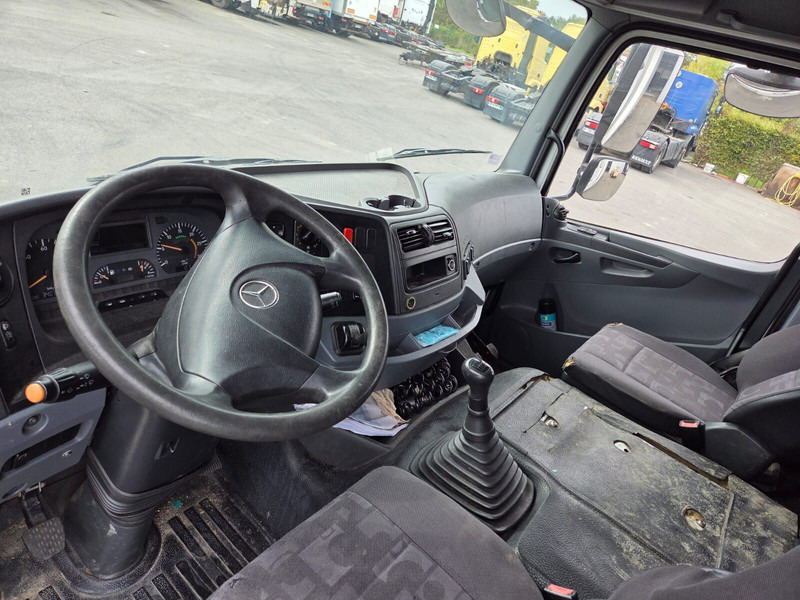 Mercedes-Benz Axor 1829 - full steel/lames - Lastbil med presenning: billede 5 Mercedes-Benz Axor 1829 - full steel/lames - Lastbil med presenning: billede 5