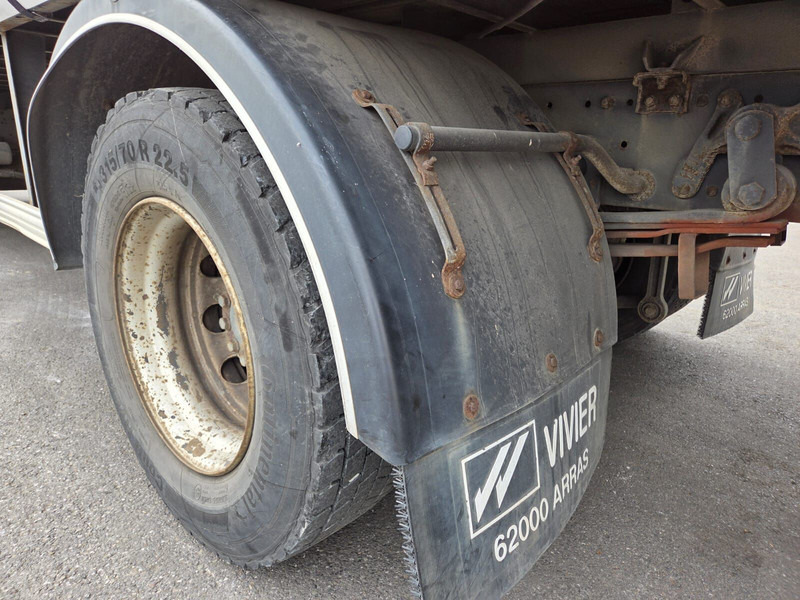 Mercedes-Benz Axor 1829 - full steel/lames - Lastbil med presenning: billede 4 Mercedes-Benz Axor 1829 - full steel/lames - Lastbil med presenning: billede 4