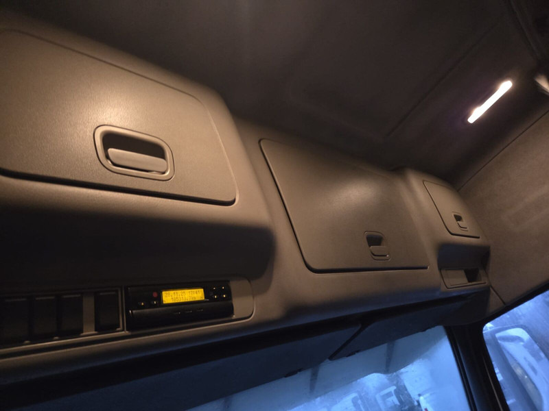 Volvo FH12 460 - Voith - Trækker: billede 5 Volvo FH12 460 - Voith - Trækker: billede 5