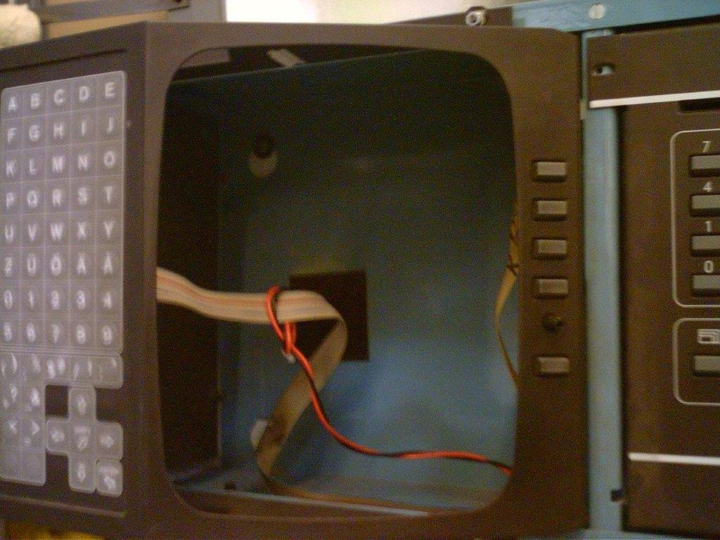 Conversion kit high-speed cutter Wohlenberg from monitor tube chassis system 85/86/90 to LCD chassis - Papir skæremaskine: billede 3 Conversion kit high-speed cutter Wohlenberg from monitor tube chassis system 85/86/90 to LCD chassis - Papir skæremaskine: billede 3