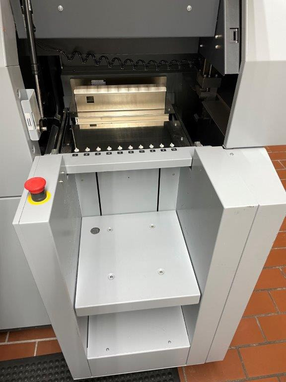 Horizon HT-30 C automatic rotary three-knife trimmer - Papir skæremaskine: billede 4 Horizon HT-30 C automatic rotary three-knife trimmer - Papir skæremaskine: billede 4