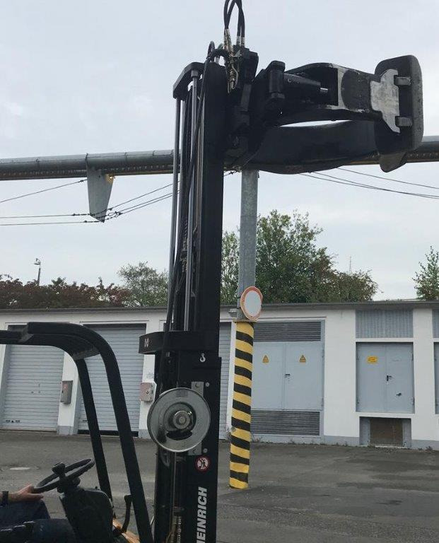 Three-wheel electric front loader Jungheinrich EFG DF 15 with duplex mast and Meyer roller clamp - El gaffeltruck: billede 3 Three-wheel electric front loader Jungheinrich EFG DF 15 with duplex mast and Meyer roller clamp - El gaffeltruck: billede 3